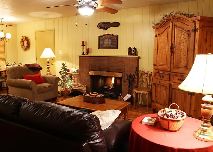 Holiday home Adair Springs *